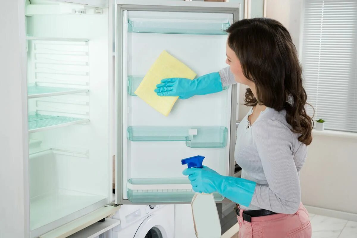 Das beste Hausmittel gegen unangenehme Gerüche im Kühlschrank