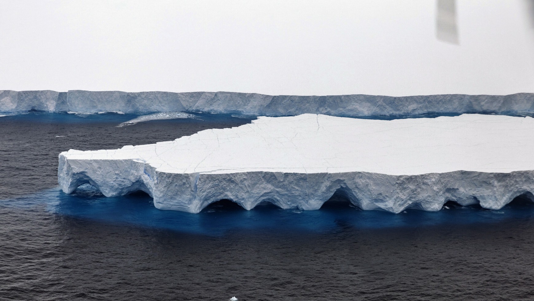 Der größte Eisberg der Welt verschwindet vor unseren Augen. Der „Megaberg“ ist besiegt